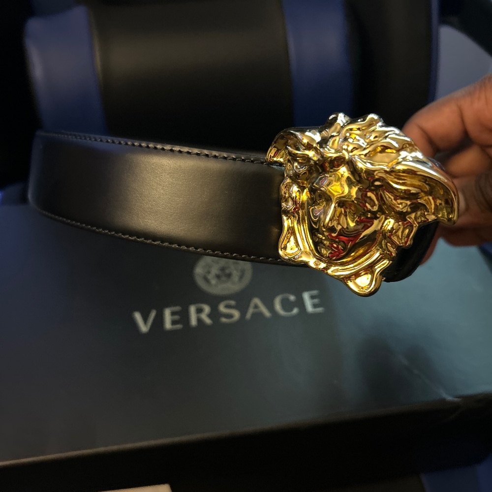 La Medusa Versace Belt